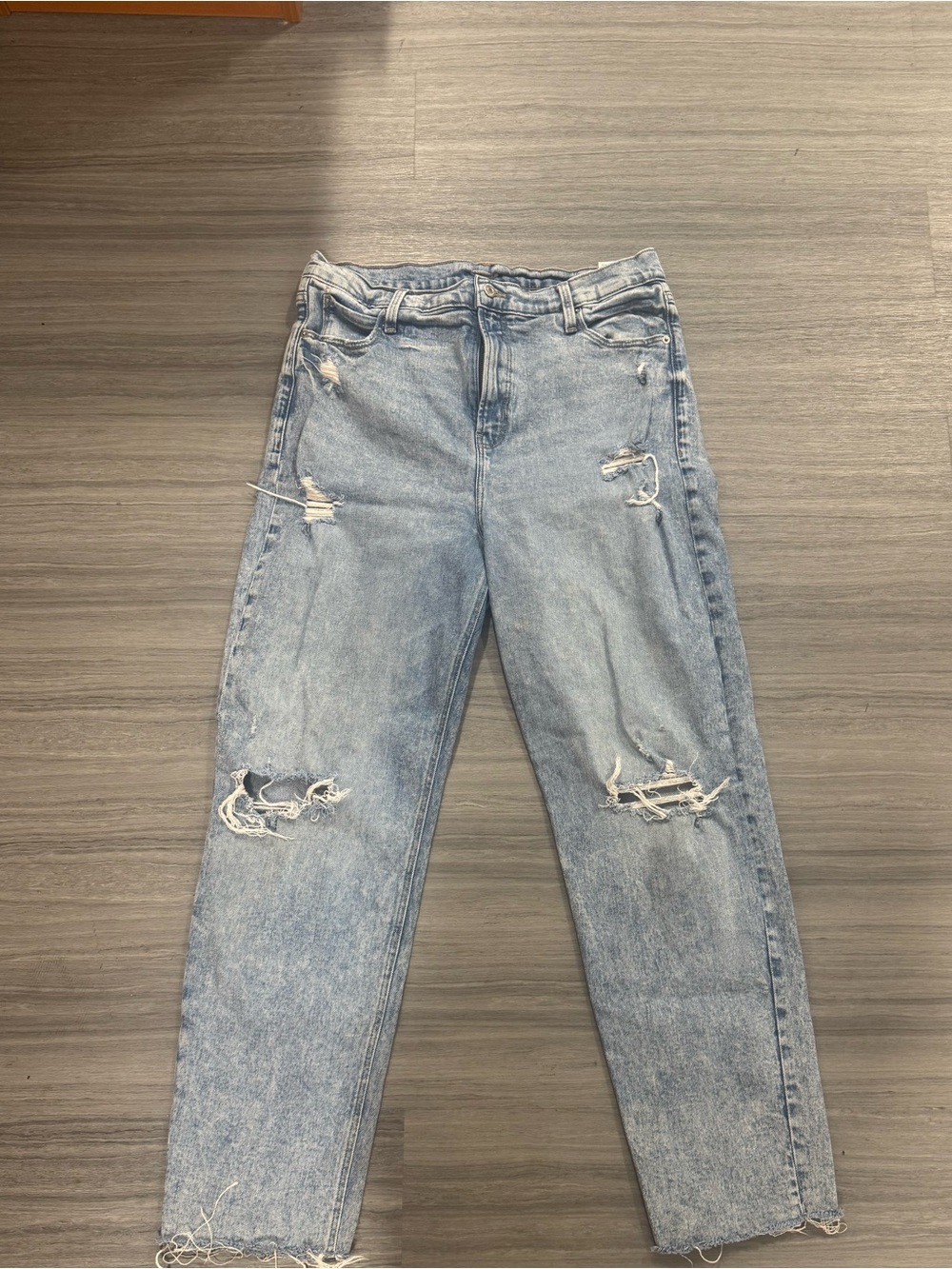 Old Navy Light Wash Distressed Boyfriend Jeans